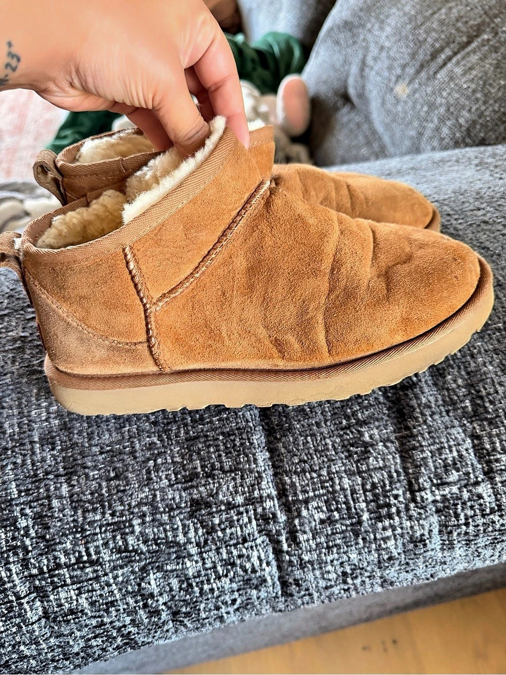 UGG Classic Ultra Mini Boots Size 7